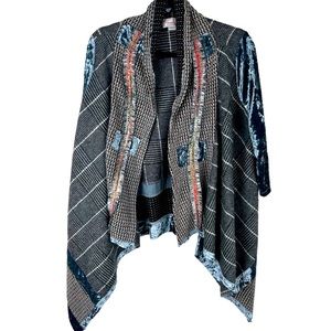 Kamana Boho Wrap with amazing detail and velvet sleeves! She pretty!!!